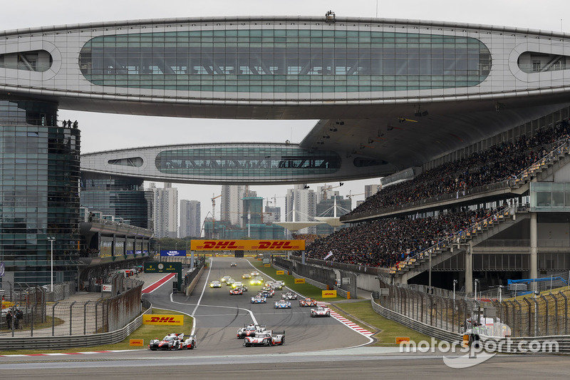 #7 Toyota Gazoo Racing Toyota TS050-Hybrid: Mike Conway, Kamui Kobayashi, Jose Maria Lopez