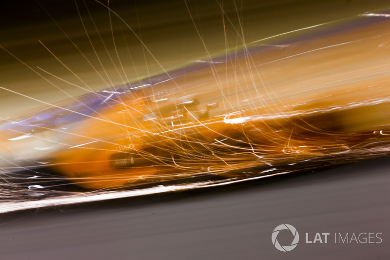 Стоффель Вандорн, McLaren MCL33 Renault