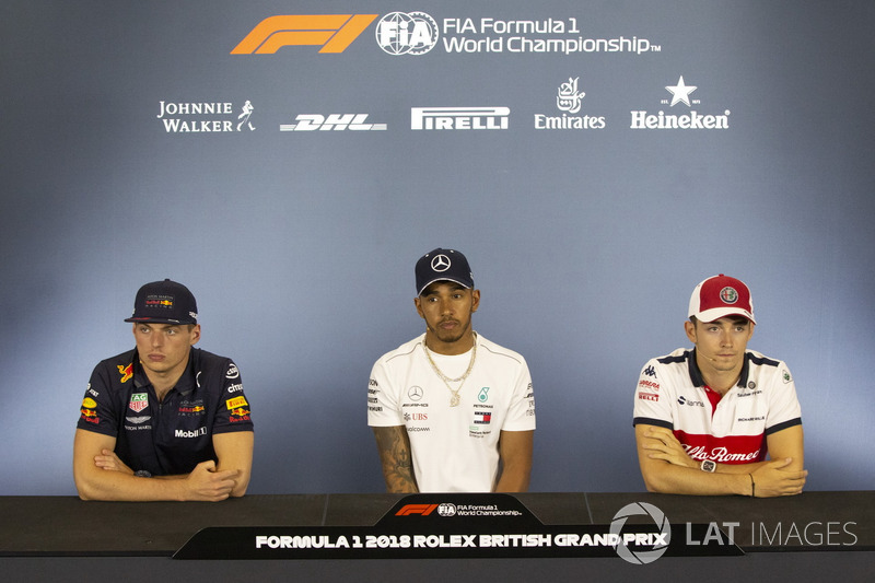 Max Verstappen, Red Bull Racing, Lewis Hamilton, Mercedes-AMG F1 et Charles Leclerc, Sauber en conférence de presse