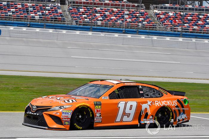 Daniel Suarez, Joe Gibbs Racing, Toyota Camry ARRIS