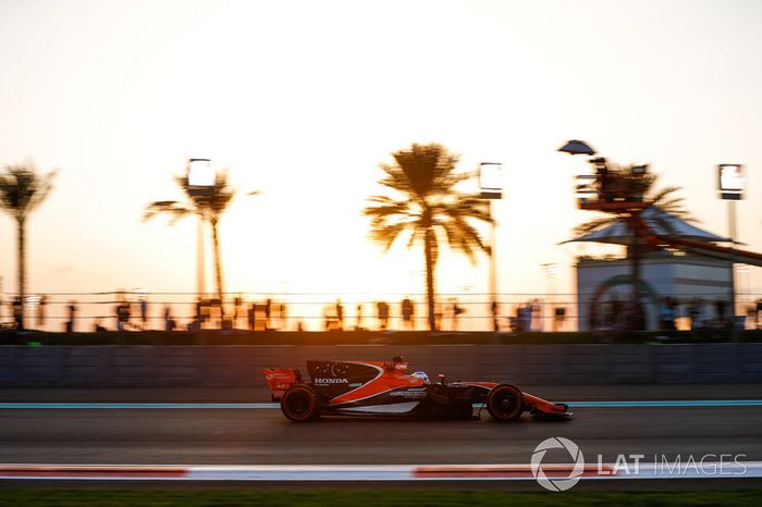 Fernando Alonso, McLaren MCL32