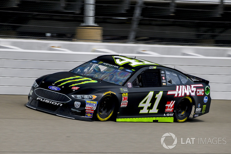 1. Kurt Busch, Stewart-Haas Racing, Ford Fusion Monster Energy / Haas Automation