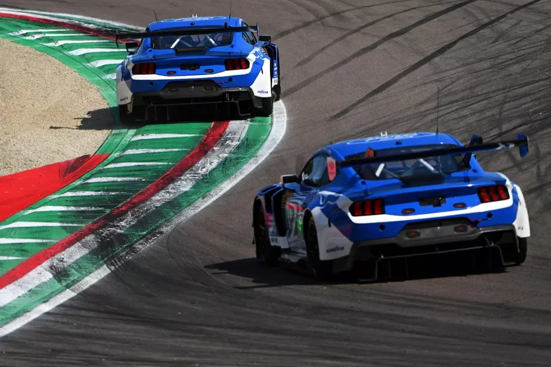#88 Proton Competition Ford Mustang LMGT3 : Stefano Gattuso, Giammarco Levorato, Logan Sargeant