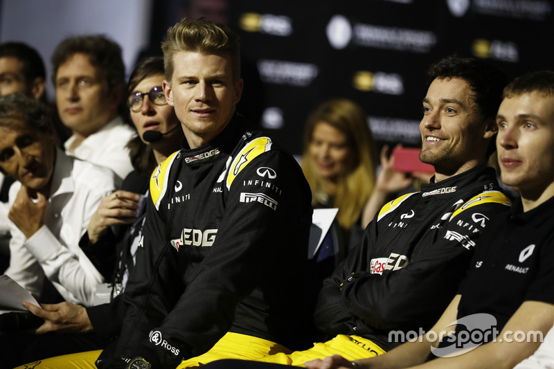 Nico Hulkenberg, Renault Sport F1 Team e Jolyon Palmer, Renault Sport F1 Team