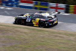 #8 Haribo Racing Team, Mercedes-AMG GT3: Uwe Alzen, Lance David Arnold, Maximilian Götz, Renger van 