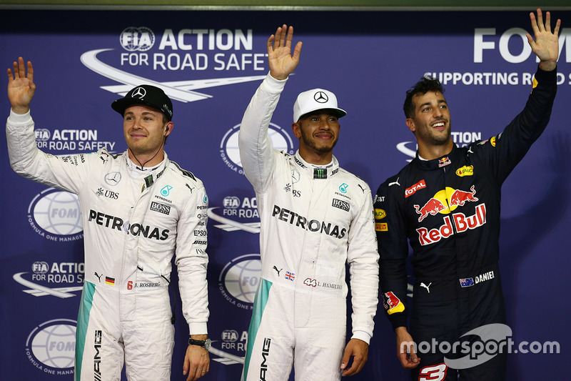 Polesitter: Lewis Hamilton, Mercedes AMG F1, tweede Nico Rosberg, Mercedes AMG F1, derde Daniel Ricc