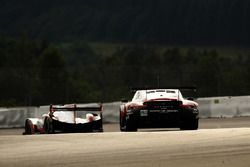 #91 Porsche Team Porsche 911 RSR: Richard Lietz, Frédéric Makowiecki