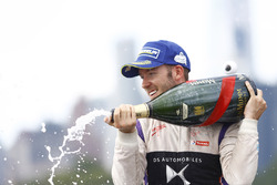 Race winner Sam Bird, DS Virgin Racing