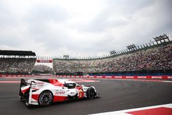 #8 Toyota Gazoo Racing Toyota TS050 Hybrid: Anthony Davidson, Sébastien Buemi, Kazuki Nakajima