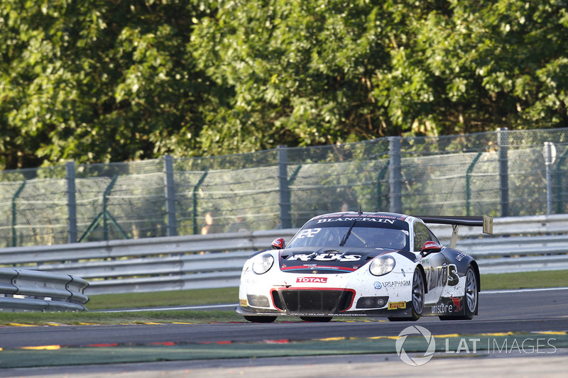 #117 KüS Team 75 Bernhard Porsche 991 GT3 R: Laurens Vanthoor, Kevin Estre, Michael Christensen