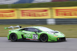 #82 GRT Grasser Racing Team Lamborghini Huracan GT3: Tom Dillmann, Rolf Ineichen