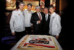 Giovanni Cuzari avec Luca Marini et Lorenzo Baldassarri, Forward Racing