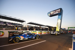 #36 Signatech Alpine A470 Gibson : Gustavo Menezes, Romain Dumas, Matt Rao