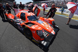 №25 CEFC Manor TRS Racing Oreca 07 Gibson: Роберто Гонсалес, Симон Труммер, Виталий Петров