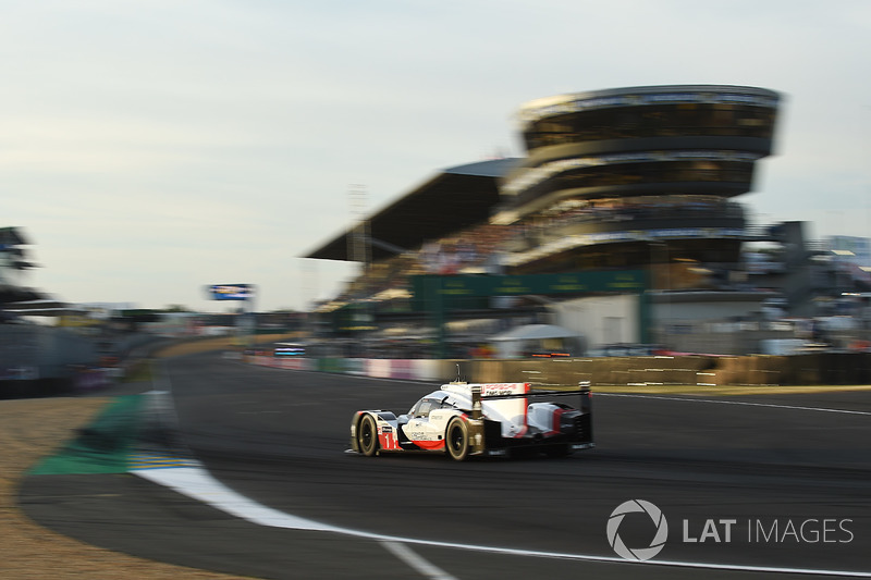 #1 Porsche Team Porsche 919 Hybrid: Neel Jani, Andre Lotterer, Nick Tandy