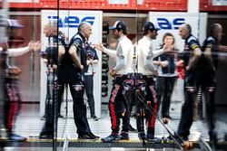 Franz Tost, Scuderia Toro Rosso Director del equipo con Carlos Sainz Jr., Scuderia Toro Rosso