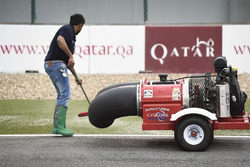 Track drying