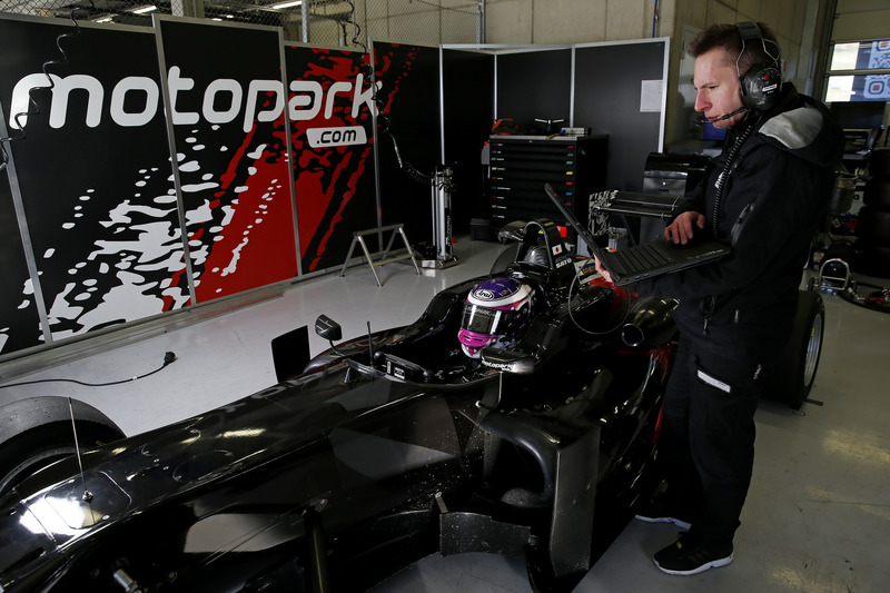 Marino Sato, Motopark, Dallara F317 - Volkswagen