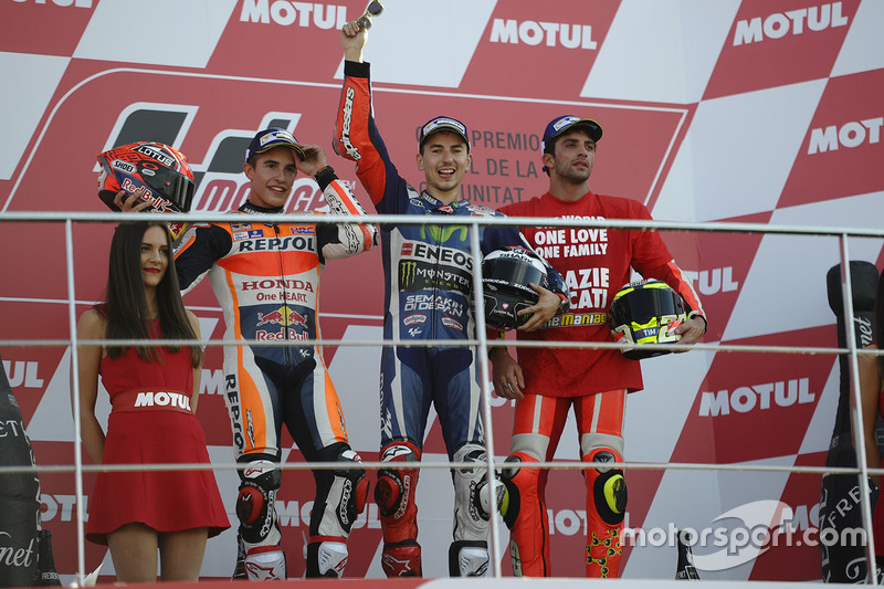 Podium : le vainqueur Jorge Lorenzo, Yamaha Factory Racing, le deuxième, Marc Marquez, Repsol Honda Team, le troisième, Andrea Iannone, Ducati Team