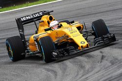 Kevin Magnussen, Renault Sport F1 Team RS16