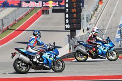 Kenny Roberts Jr., Kevin Schwantz, Honour lap