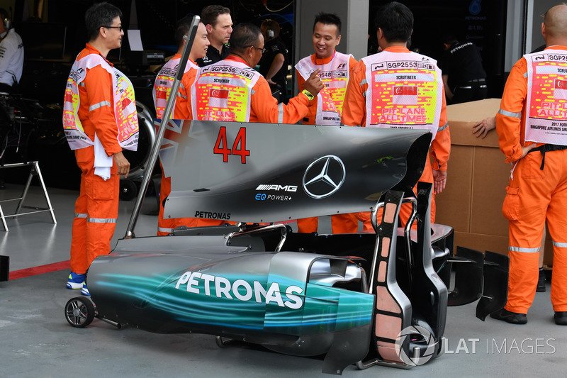 Кожух двигателя Mercedes-Benz F1 W08