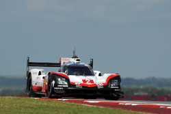#2 Porsche Team Porsche 919 Hybrid: Timo Bernhard, Earl Bamber, Brendon Hartley