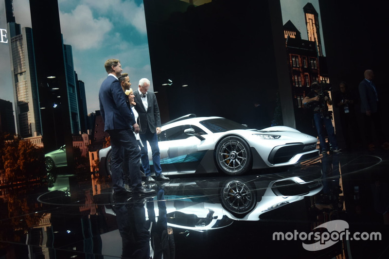 Presentazione con Lewis Hamilton