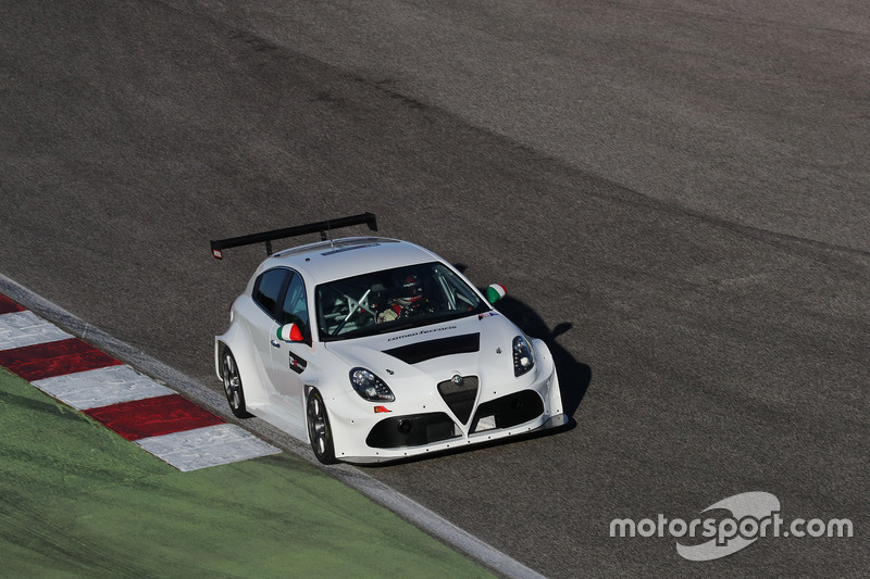 Alfa Romeo Giulietta TCR