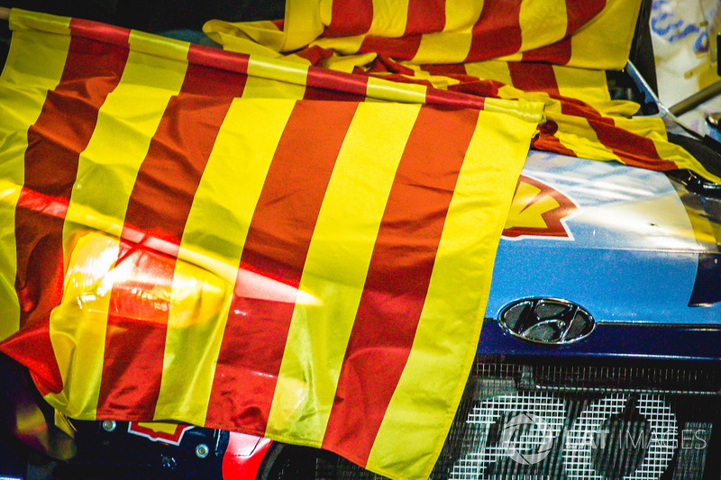 Hyundai Motorsport i20 Coupe WRC and RAAC flag