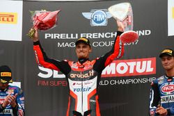 Le vainqueur de la course, Chaz Davies, Ducati Team