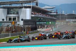 Lewis Hamilton, Mercedes-Benz F1 W08  leads at the start of the race