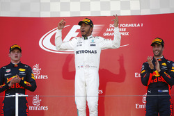 Podium: race winner Lewis Hamilton, Mercedes AMG F1, second place Max Verstappen, Red Bull Racing, third place Daniel Ricciardo, Red Bull Racing