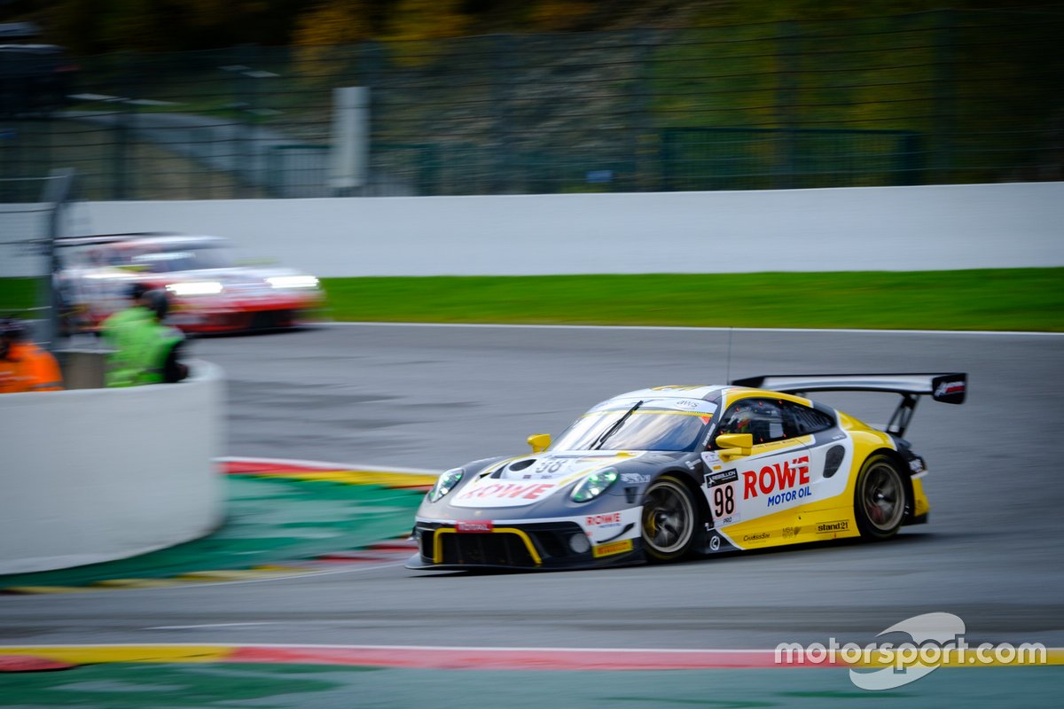 #98 ROWE Racing Porsche 911 GT3-R: Nick Tandy, Earl Bamber, Laurens Vanthoor