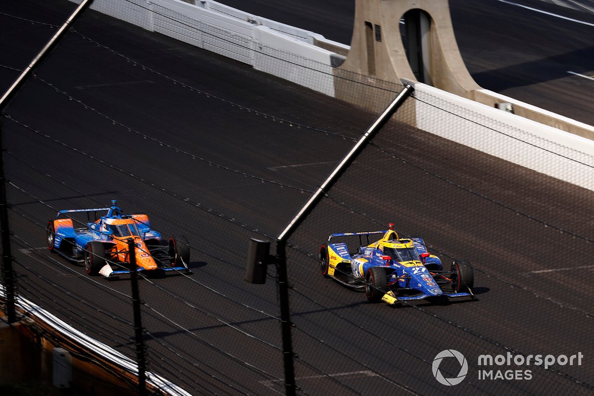 Scott Dixon, Chip Ganassi Racing Honda, Alexander Rossi, Andretti Autosport Honda
