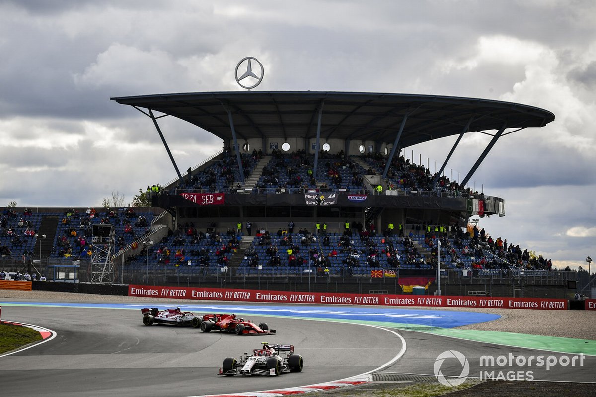 Antonio Giovinazzi, Alfa Romeo Racing C39, Sebastian Vettel, Ferrari SF1000, Kimi Raikkonen, Alfa Romeo Racing C39