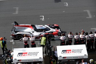 Race winner #8 Toyota Gazoo Racing Toyota TS050: Sébastien Buemi, Kazuki Nakajima, Brendon Hartley