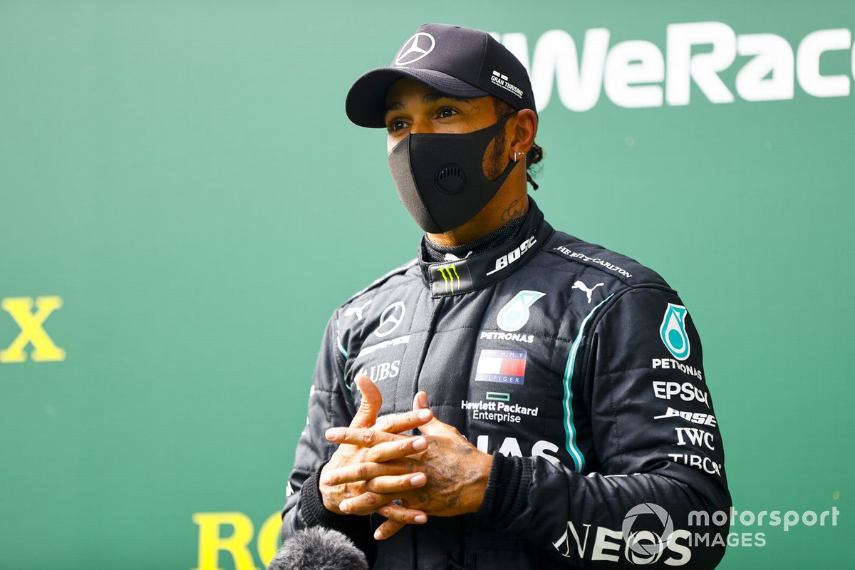 Ganador de la pole Lewis Hamilton, Mercedes-AMG F1
