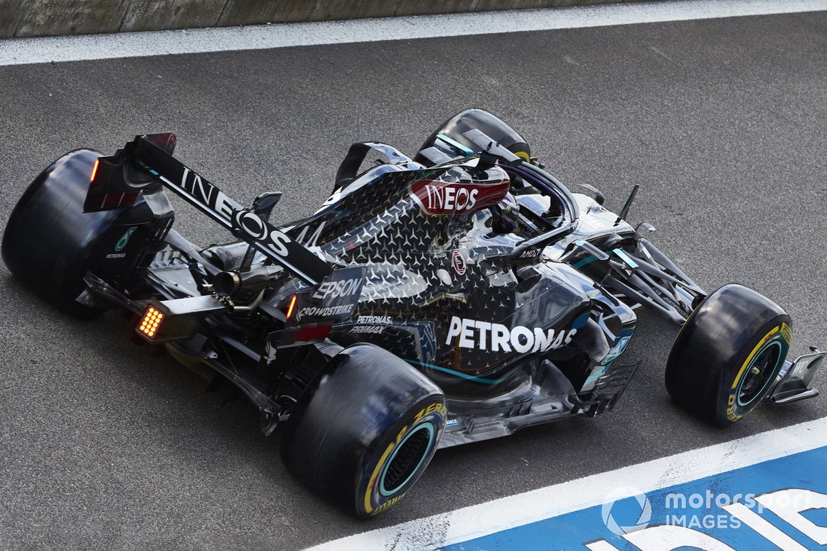 Lewis Hamilton, Mercedes F1 W11 EQ Performance