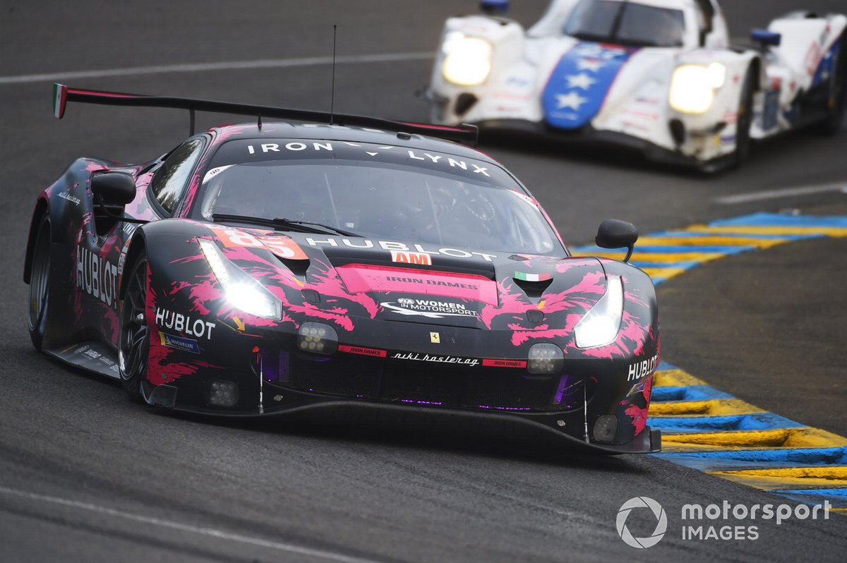 #85 Iron Lynx Ferrari 488 GTE Evo: Manuela Gostner, Rahel Frey, Michelle Gatting