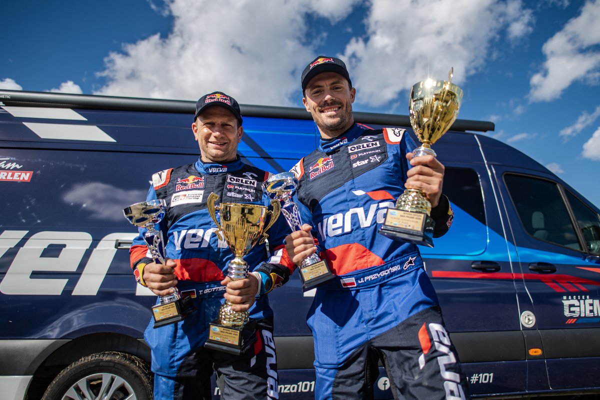 Kuba Przygoński, Timo Gottschalk, Toyota Hilux