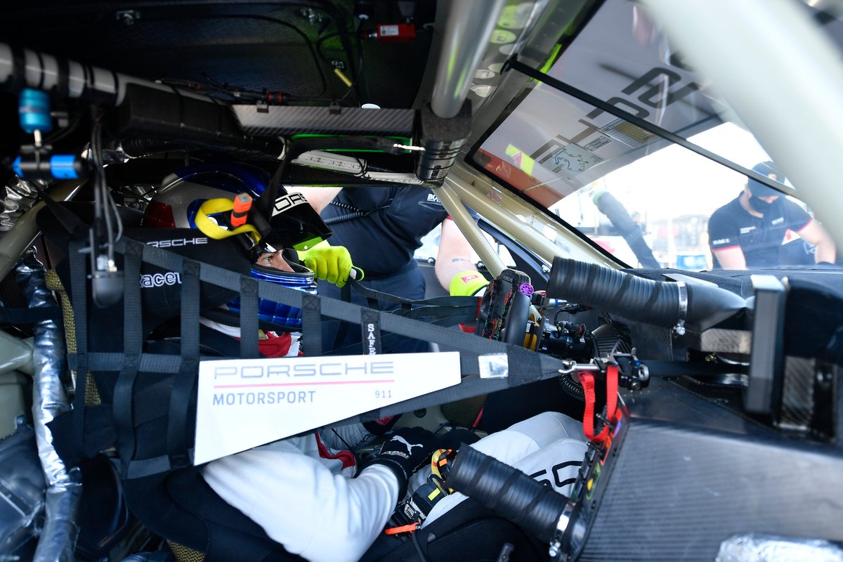 #911 Porsche GT Team Porsche 911 RSR - 19, GTLM: Fred Makowiecki