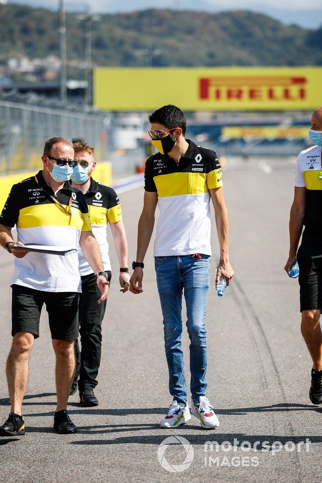 Esteban Ocon, Renault F1, recorre la pista