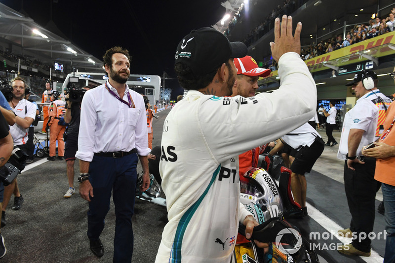 Lewis Hamilton, Mercedes AMG F1 y Sebastian Vettel, Ferrari en Parc Ferme