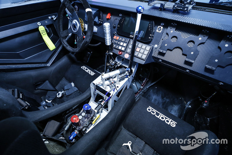 SsangYong Rexton DKR