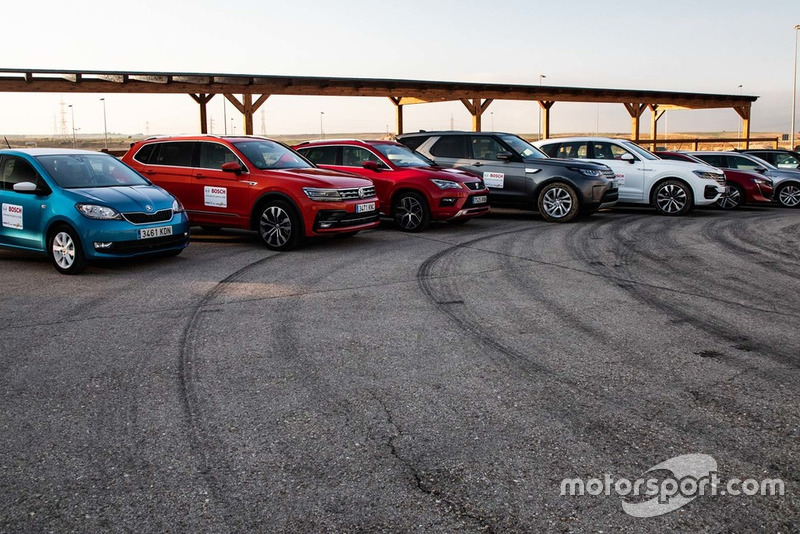 II Curso de Conducción y Nuevas Tecnologías BOSCH - Motor1.com España - Motorsport.com