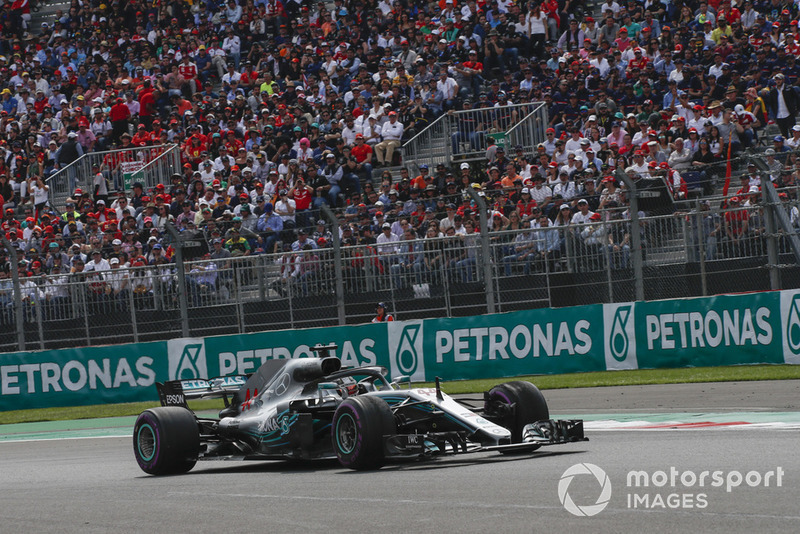 Lewis Hamilton, Mercedes AMG F1 W09 EQ Power+