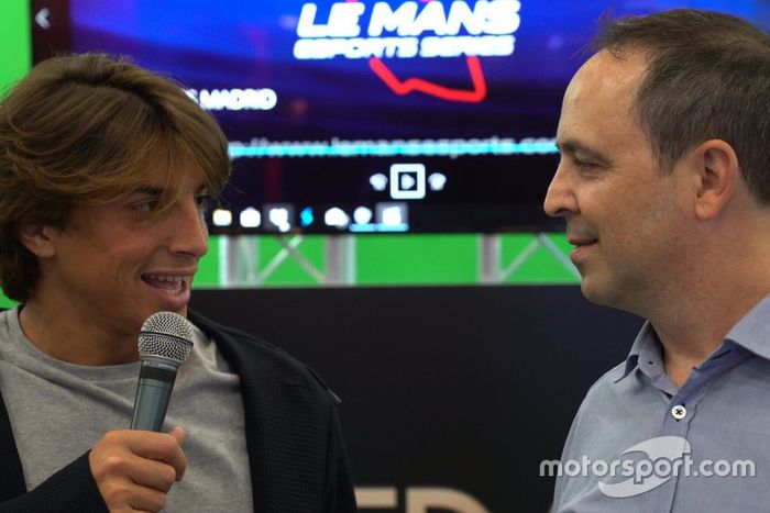Jacobo Vega y Roberto Merhi, en la Madrid Games Week
