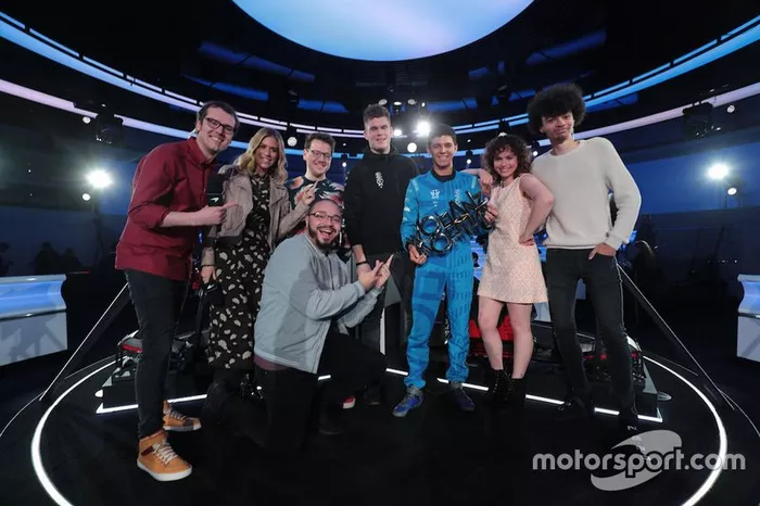 Igor Fraga, campeón del McLaren Shadow Project
