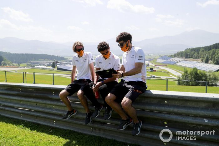 Lando Norris, McLaren, recorre la pista